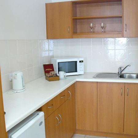 Carriers Arms Hotel Motel Меріборо Екстер'єр фото
